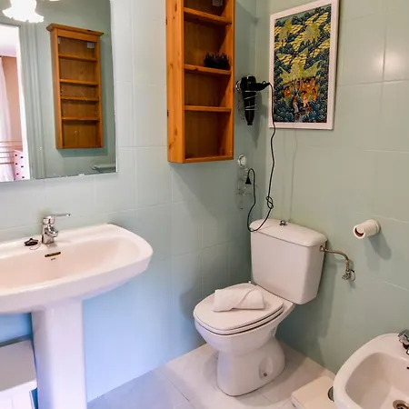 Comodo Y Espacioso Con Piscina Comunitaria * Miengo